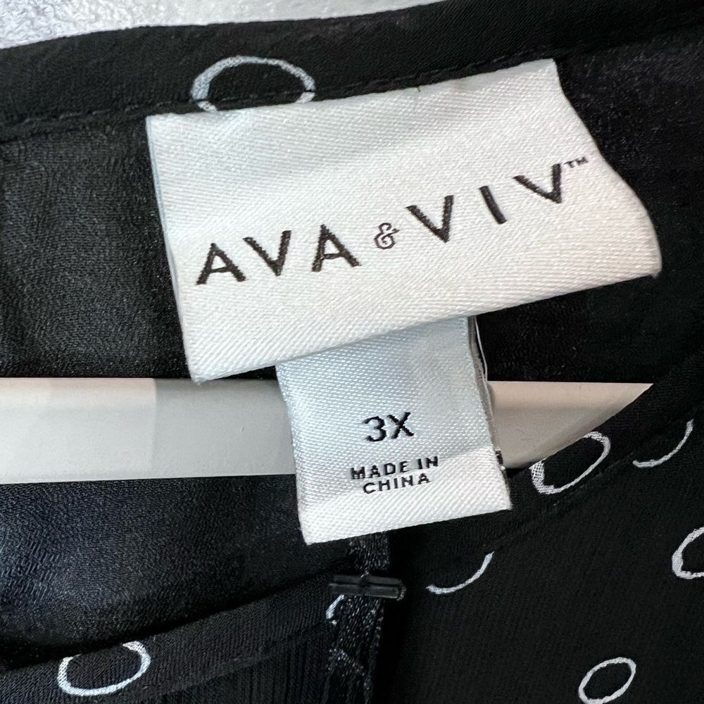 Ava & Viv bell sleeve blouse sheer black size 3X - Picture 8 of 12